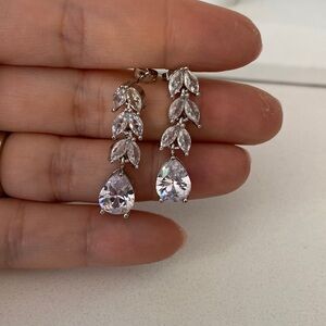 Large zircon diamond drop earrings. 925 silver